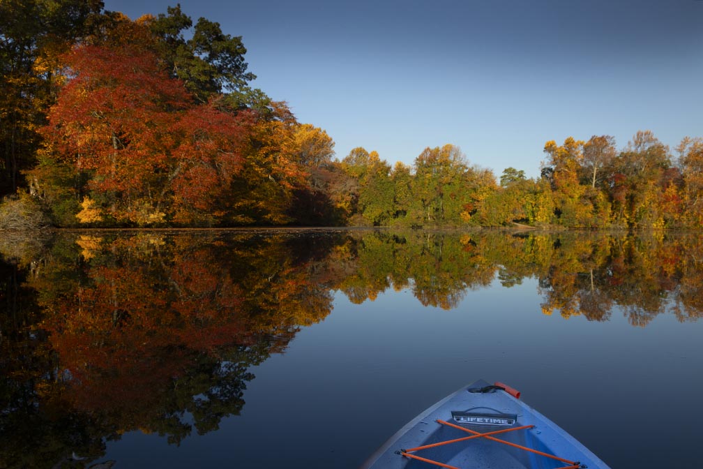 Alcyon Lake Fall kayak