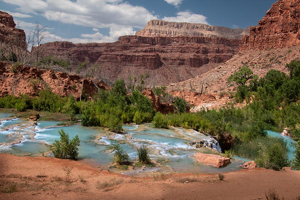 Supai blue-green water